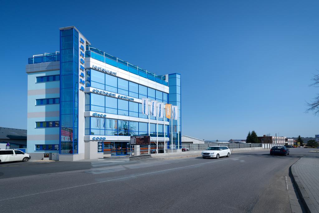 מלון Velké Meziříčí Oc Panorama מראה חיצוני תמונה